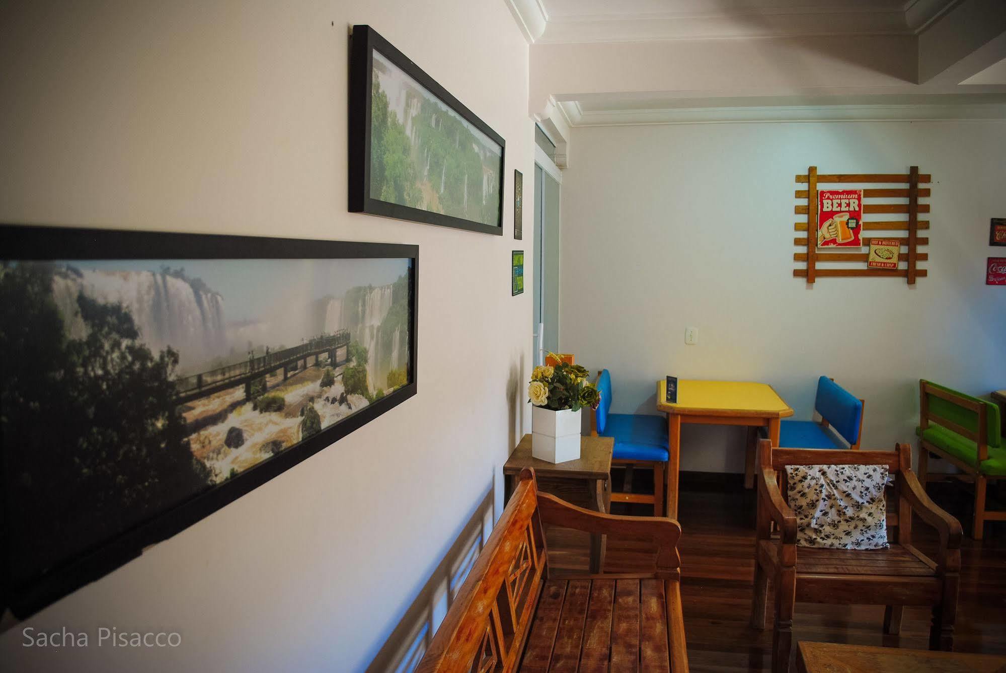 Made In Brazil Hostel ฟอสดูอีกวาซู ภายนอก รูปภาพ